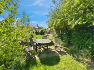 Photo 7- click for photo gallery